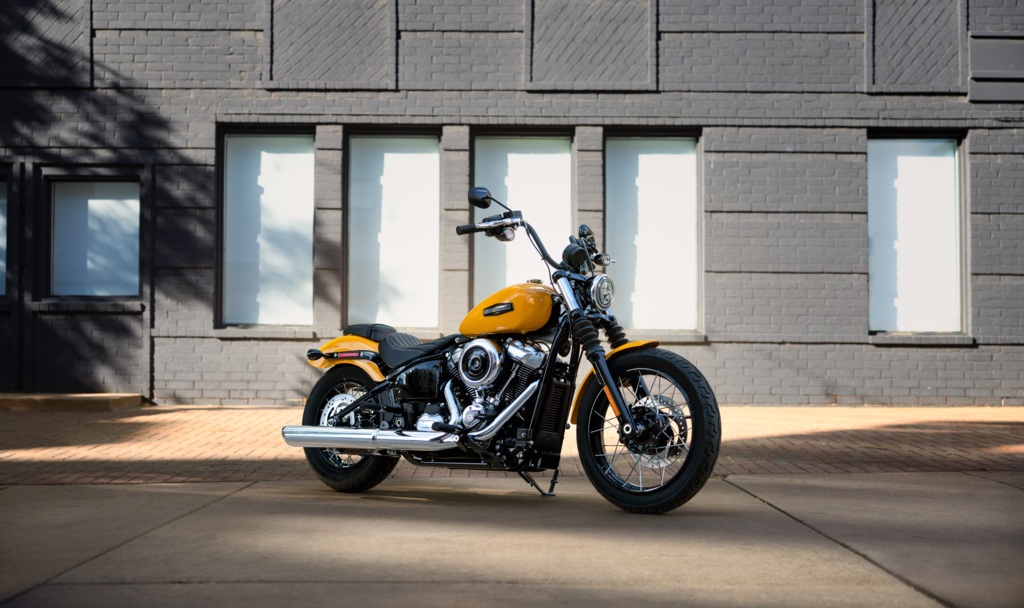 Alquiler Harley-Davidson Street Bob en Barcelona