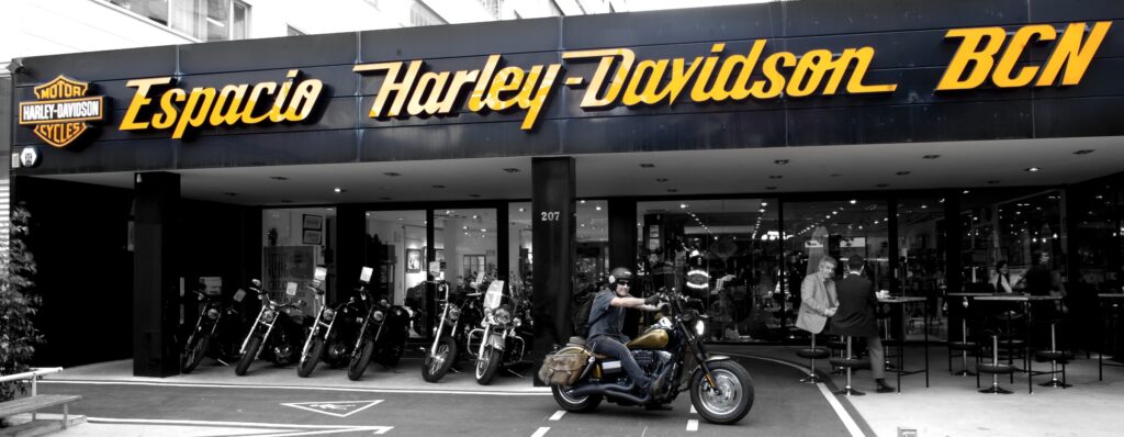 Hay lugares que no solo venden motos