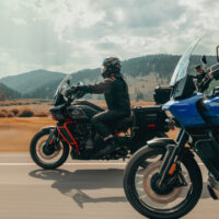 my25-ra1250s-ra1250se-group-riding-0992-ab2jc