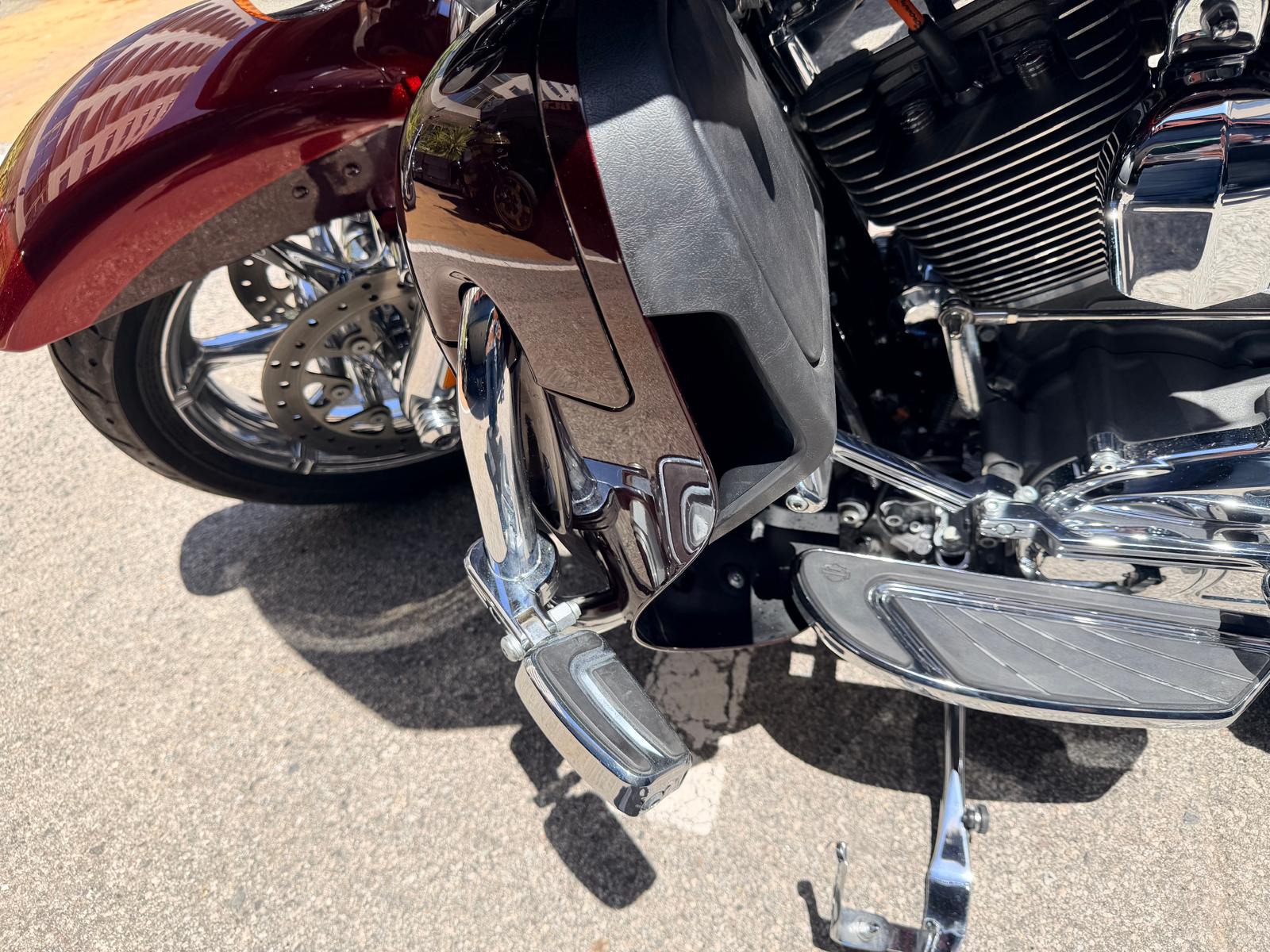 CVO Road Glide foto 13