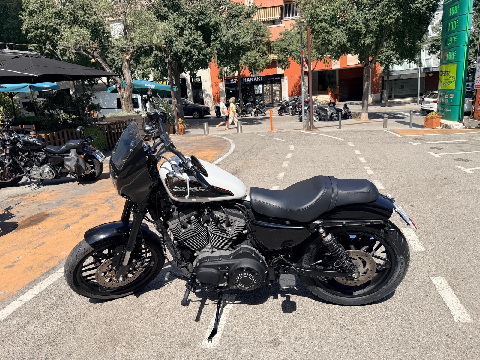 ROADSTER 1200 photo 4