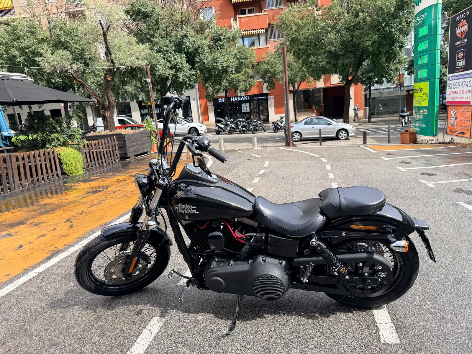 STREET BOB foto 11