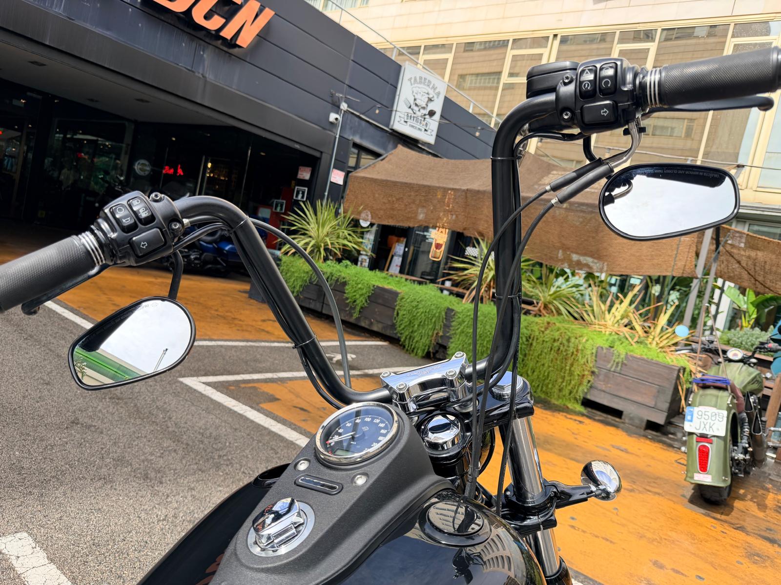 STREET BOB foto 8