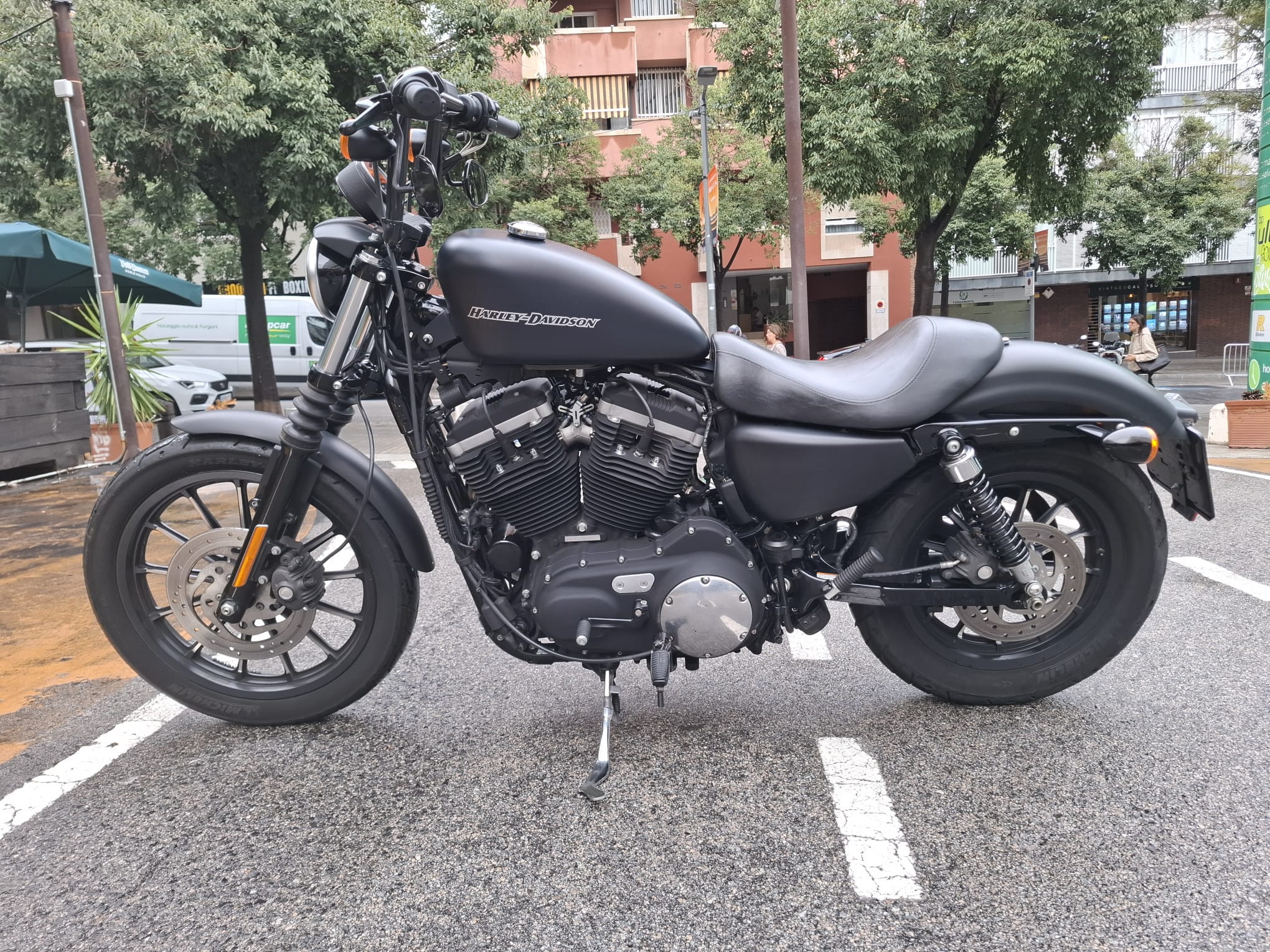 XL 883 N — IRON foto 5