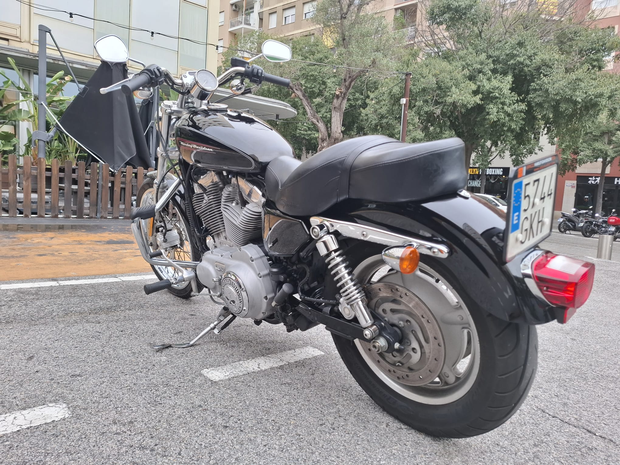XL 883 CUSTOM foto 6