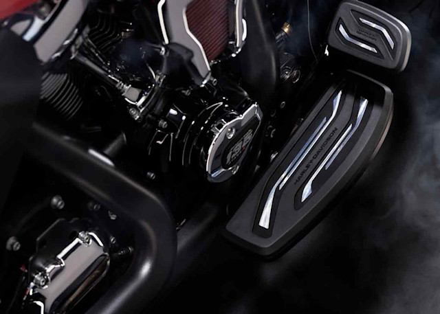 Mandos de pie Harley-Davidson