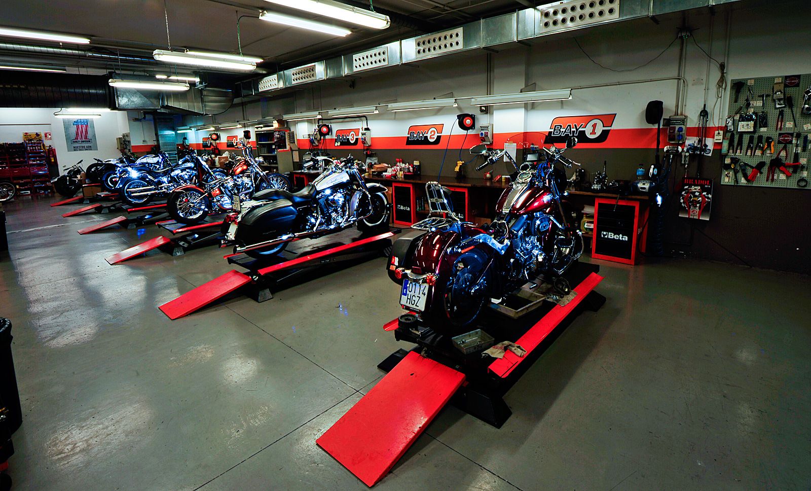 Taller oficial Harley-Davidson Espacio HD Barcelona — técnicos certificados